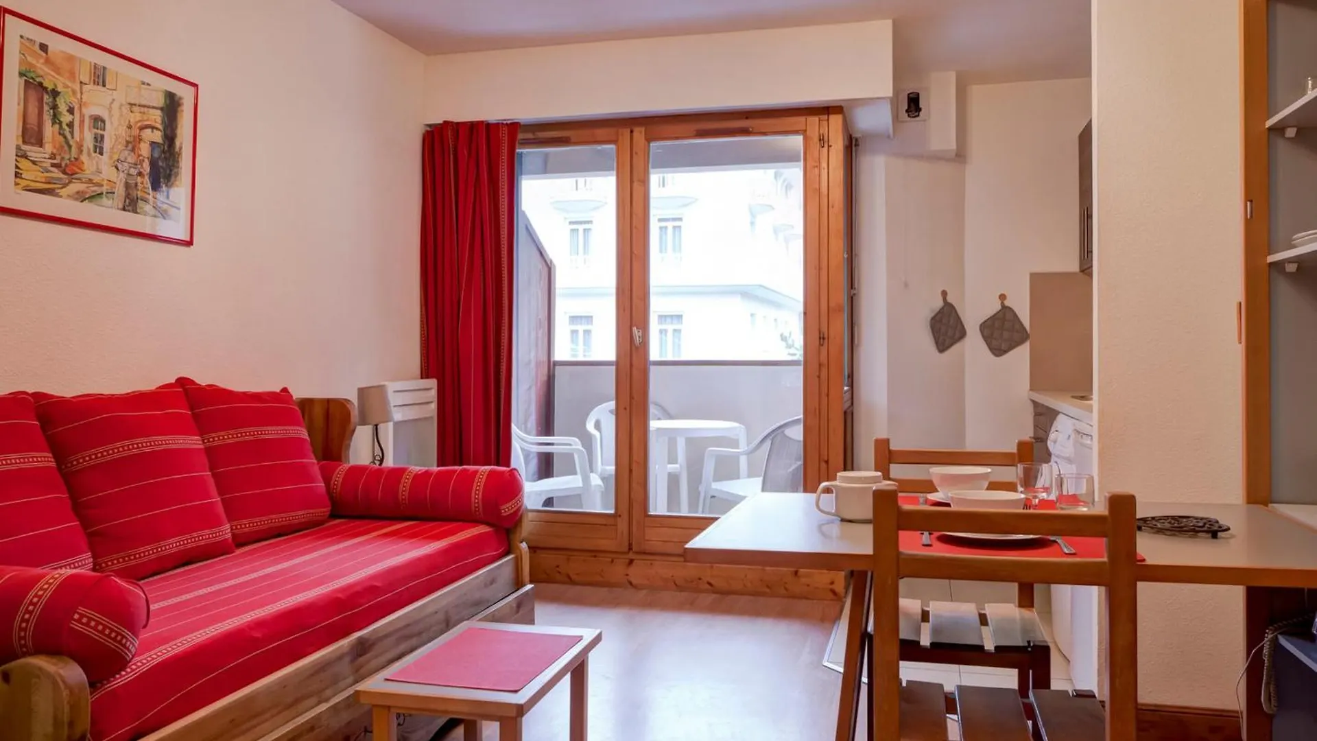 Studio Renove 4 Pers Avec Balcon, Wifi, Proche Telecabine Et Spa - Brides-Les-Bains - Fr-1-512-160
