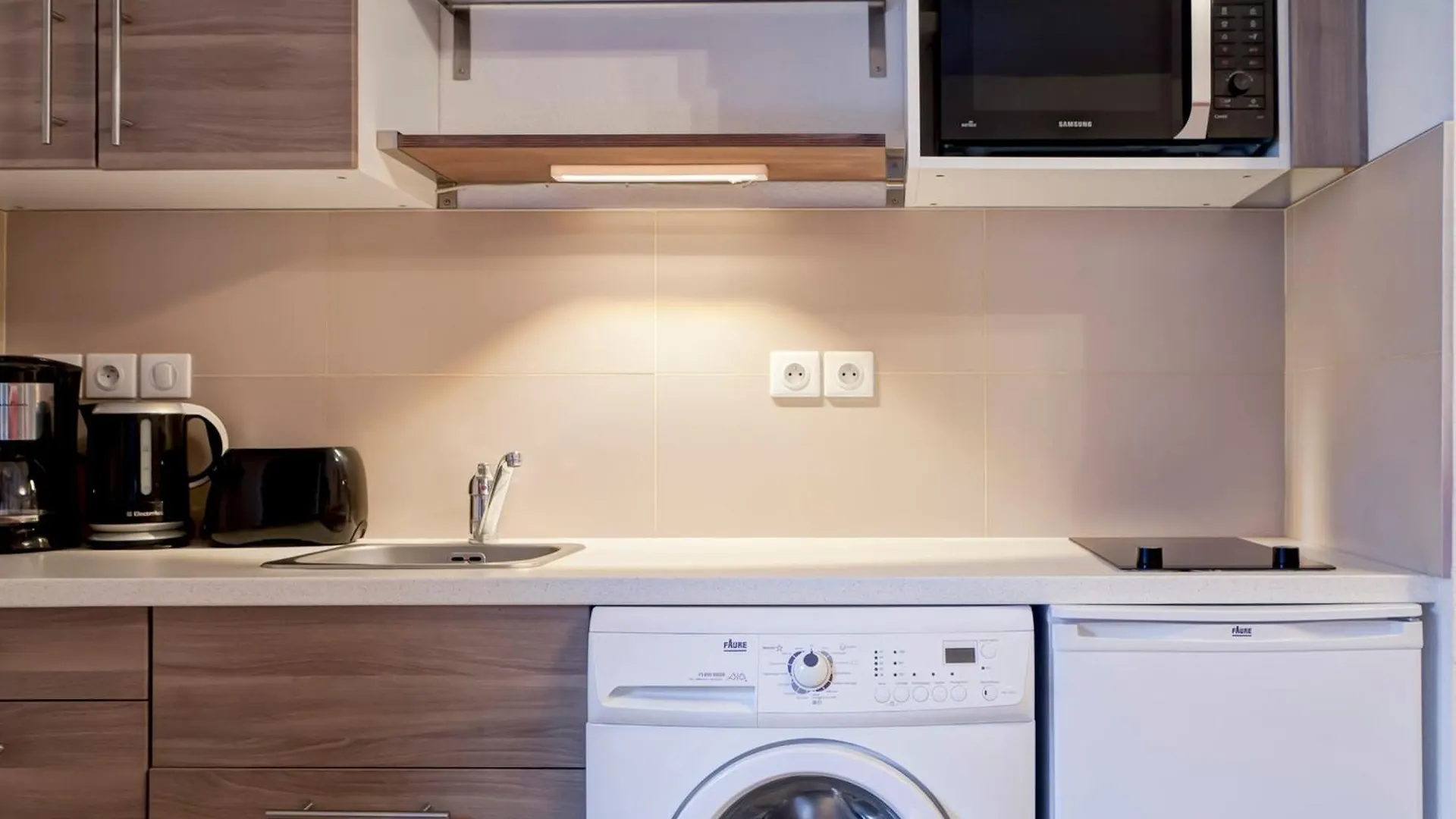 Apartamento Studio Renove 4 Pers Avec Balcon, Wifi, Proche Telecabine Et Spa - Brides-Les-Bains - Fr-1-512-160